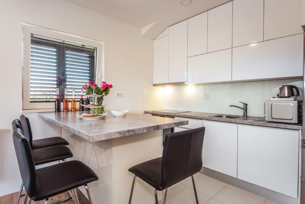 Neretva Valley Apartments - Heated Pool Metković Εξωτερικό φωτογραφία